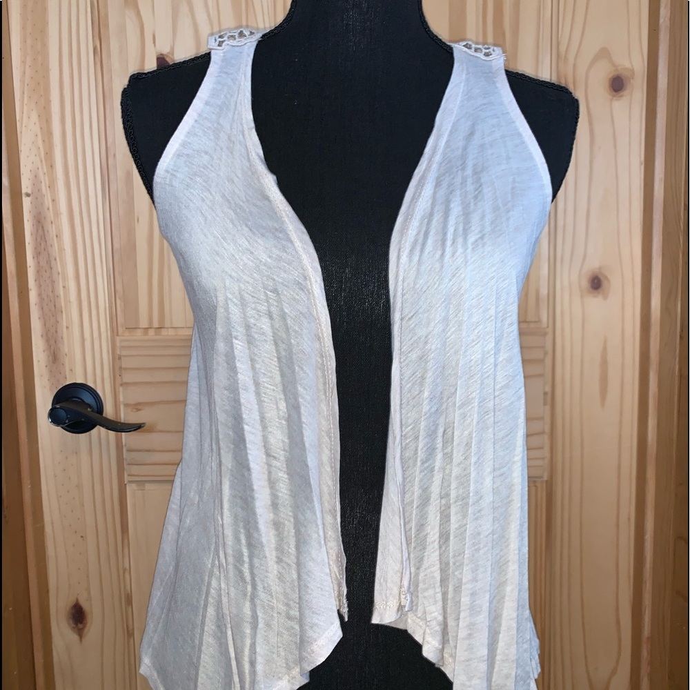 Lace vest
